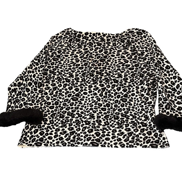 Norton Studio Womens Sweater Top Animal Print Faux Fur Cuffs Mob Wife SZ Large - Picture 3 of 9